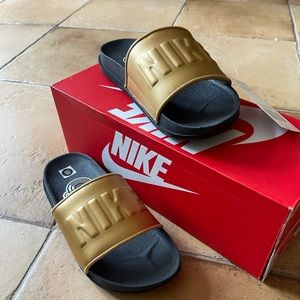 Nike Off Court Slides